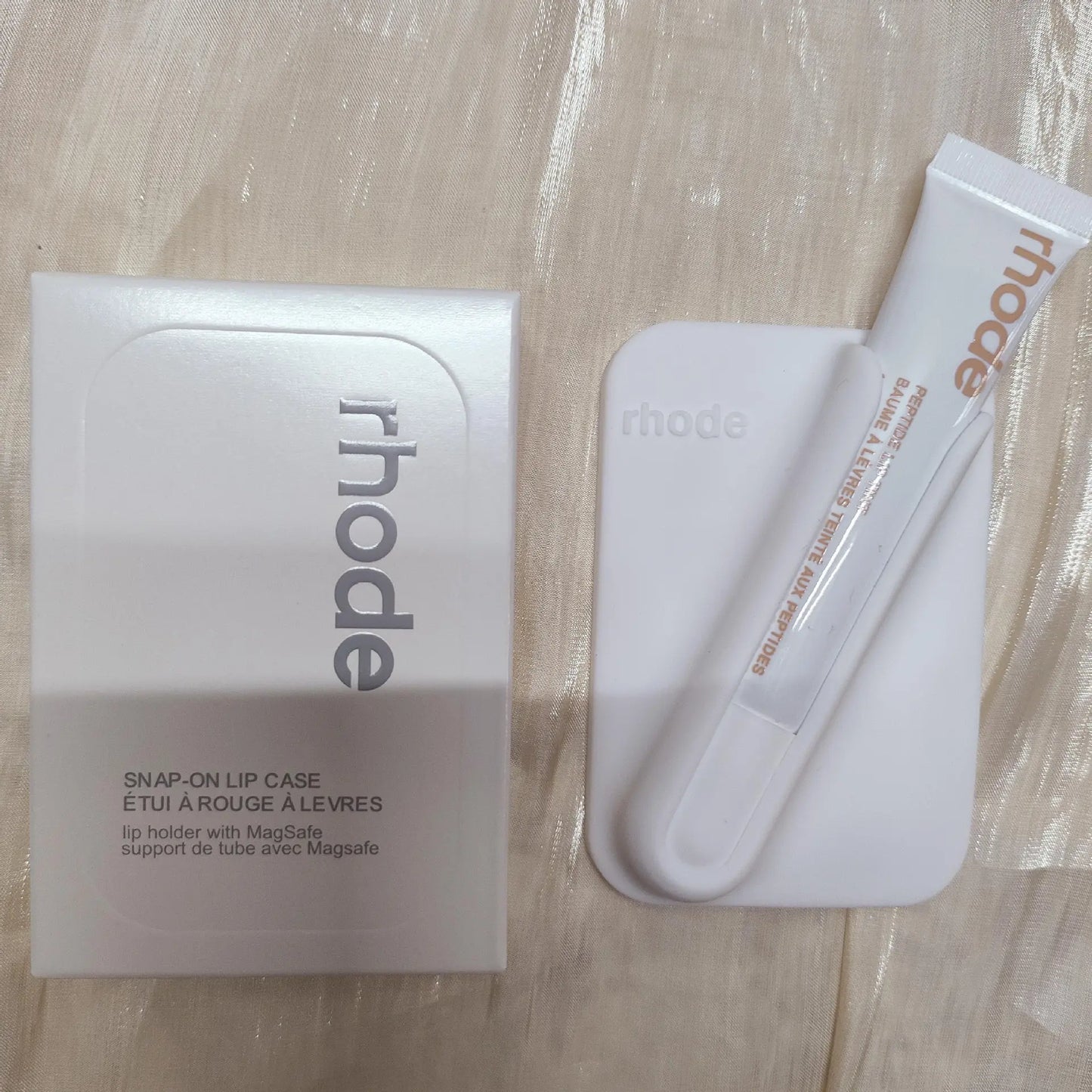MagSafe Luminous Lip Gloss Holder Case for iPhone