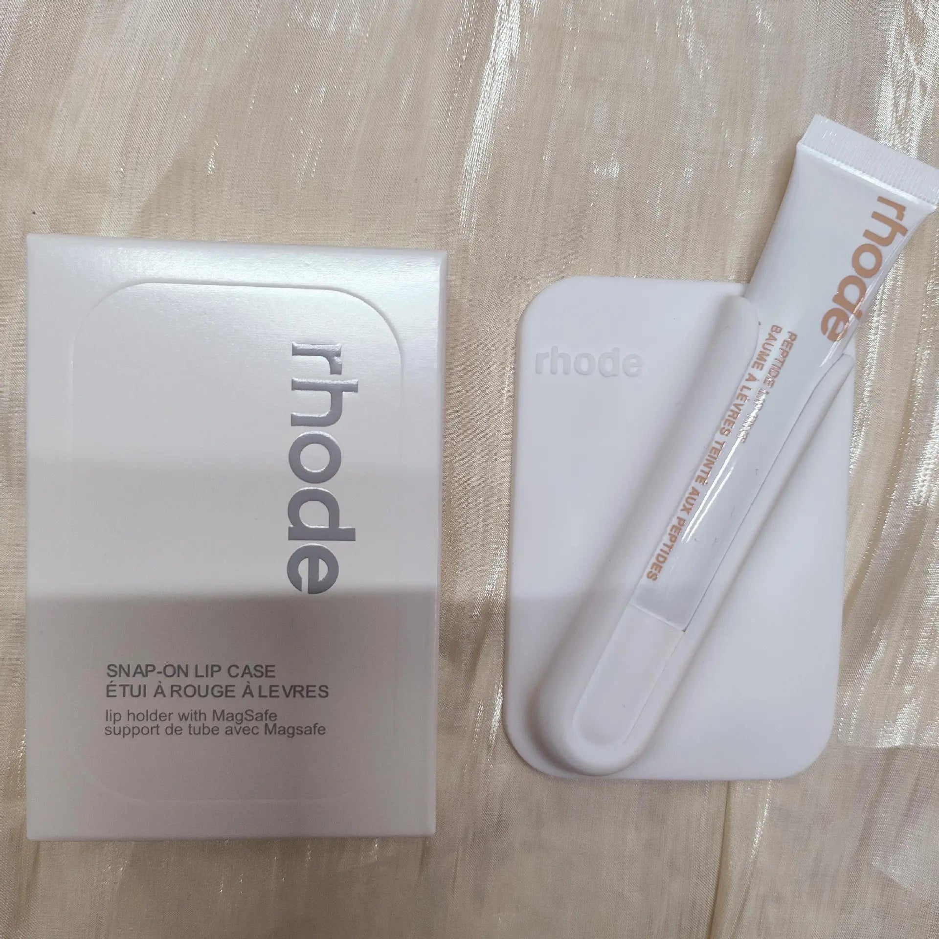 MagSafe Luminous Lip Gloss Holder Case for iPhone